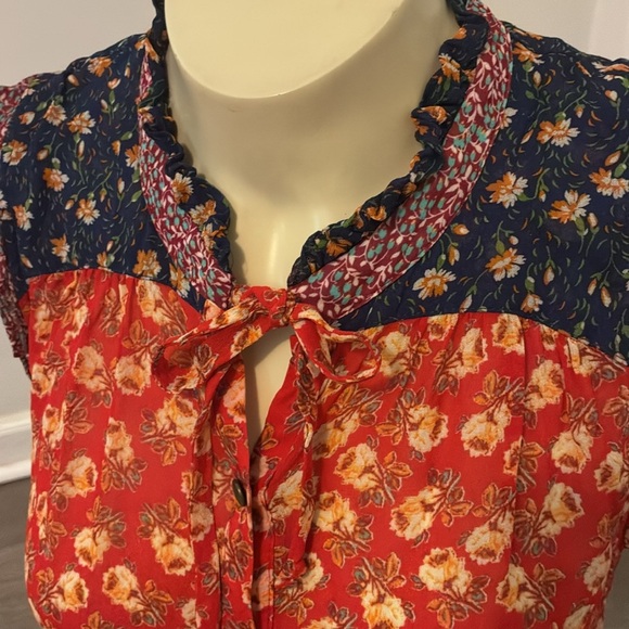 Anthropologie Meadow Rue Sheer Floral Button Up Top - Picture 4 of 6